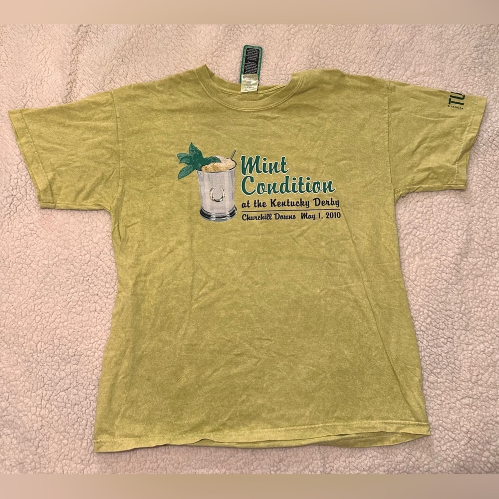 Vintage Kentucky Derby Churchill Downs Mint Julep NWT men’s graphic t shirt